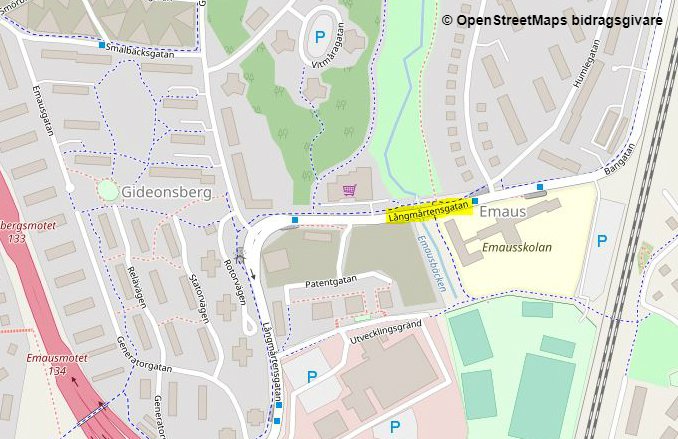 Långmårtensgatan vid Emaus utmärkt med gul markering. Kartbild: openstreetmap.org