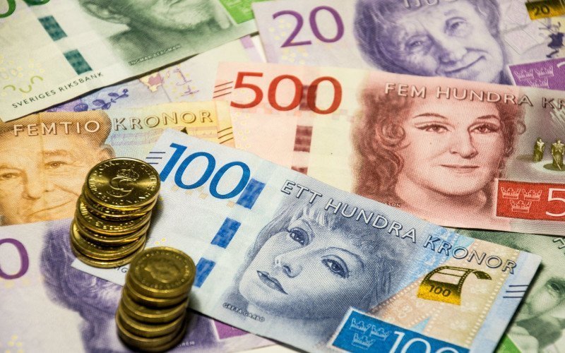 /assets/img/37177542-svenska-pengar-kontanter-sedlar.jpg