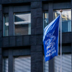 Utanför Riksbanken i Stockholm. Foto: Mostphotos