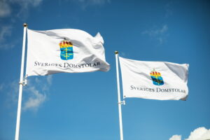 Sveriges Domstolars flaggor. Bild: Carl Johan Erikson/Sveriges Domstolar