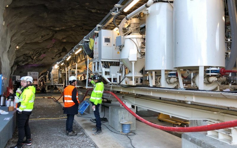 Danderyd. Borren Elektra i ingången till den framtida tunneln. Foto: Linda Myrin