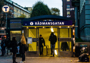 Rådmansgatans tunnelbanestation. Foto: Mostphotos