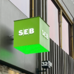 Utanför ett av SEB:s kontor i Stockholm. Foto: Linda Myrin